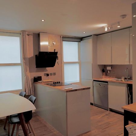 Luxury Apartment Located Near Marble Arch & Baker Street London Exterior foto