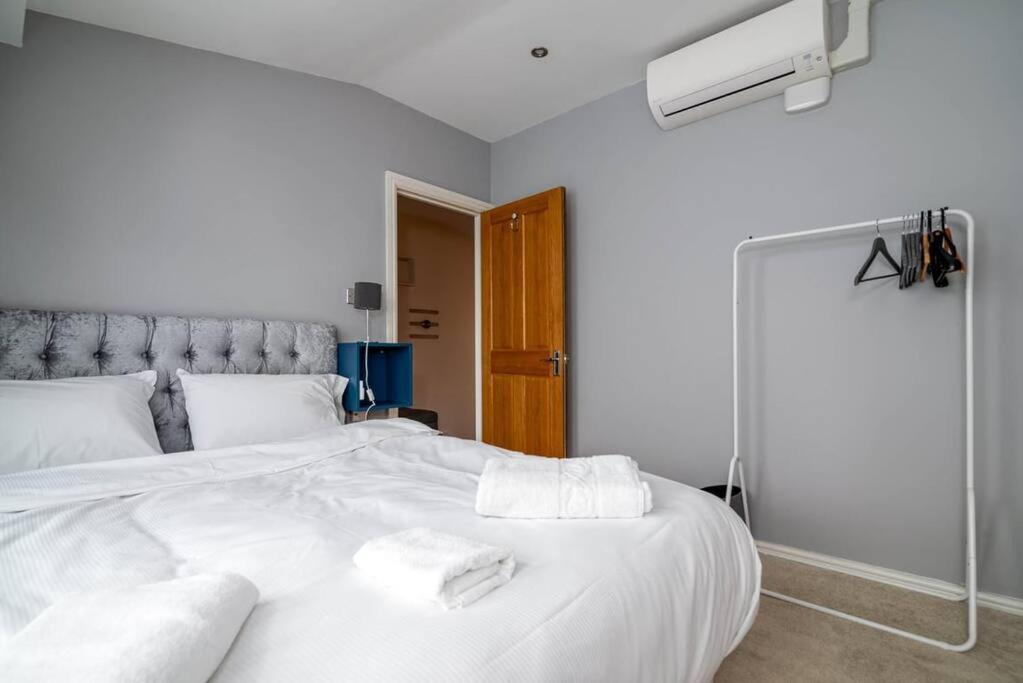 Luxury Apartment Located Near Marble Arch & Baker Street London Exterior foto