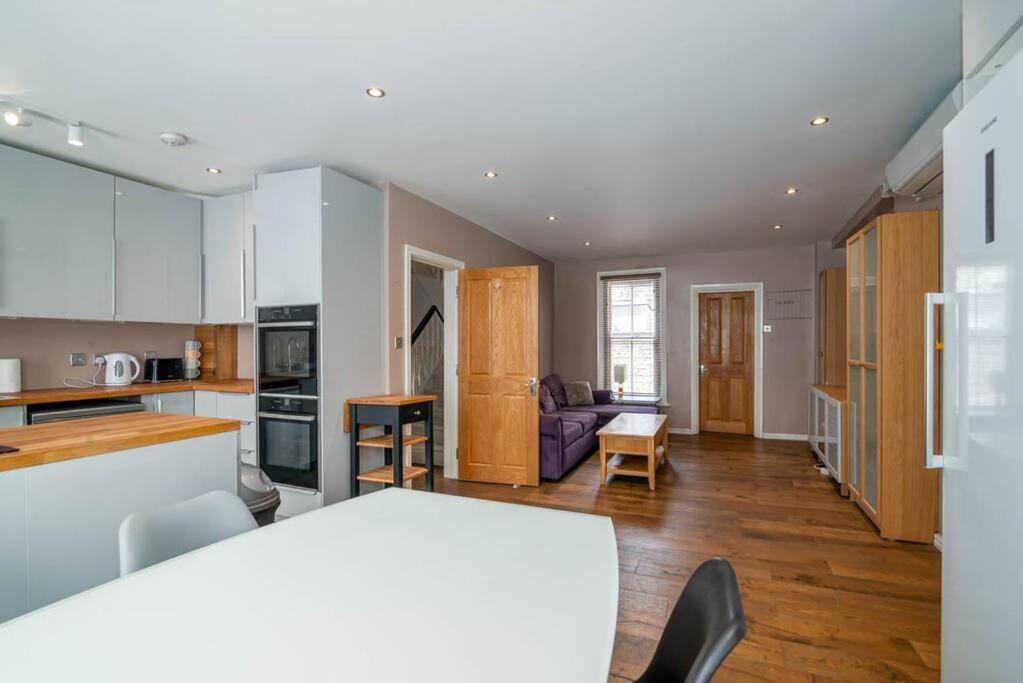 Luxury Apartment Located Near Marble Arch & Baker Street London Exterior foto